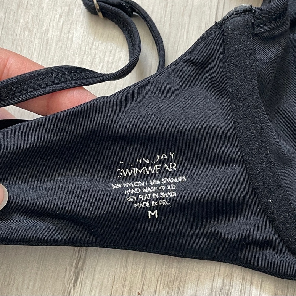Monday Swimwear Top maui underwire bikini womens Black (medium) swim vacation - Picture 2 of 4